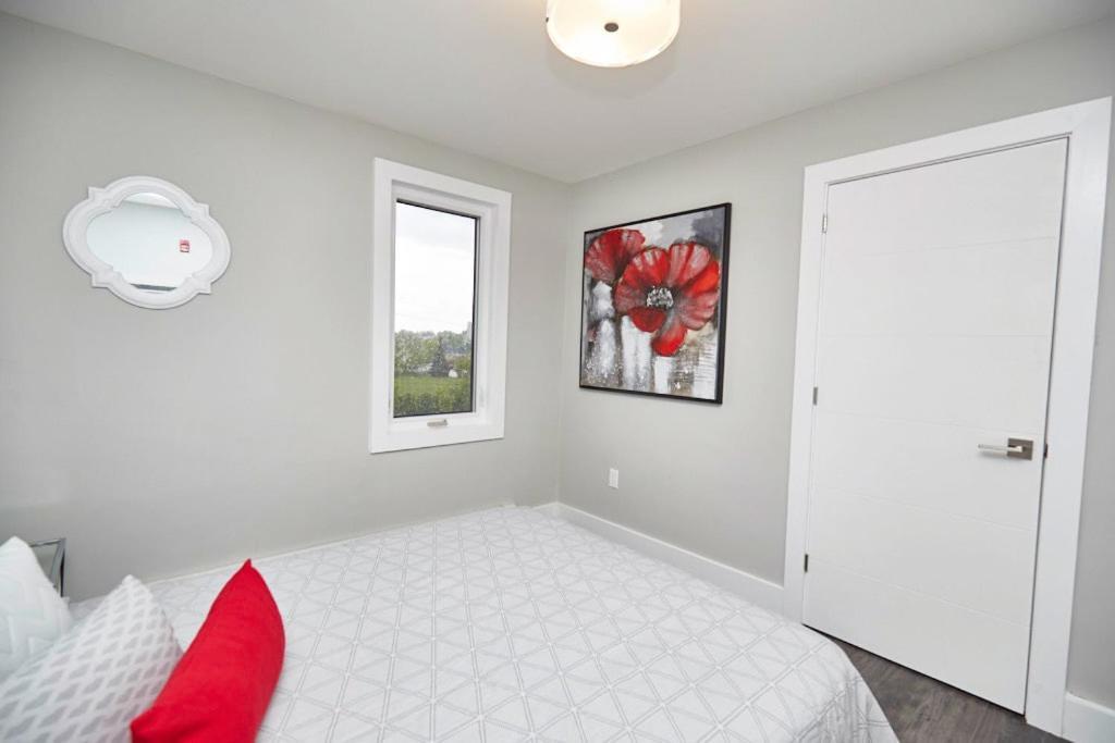 Clifton Hill Hideaway 4B - Two Bedroom Condo Niagara Falls Exteriér fotografie